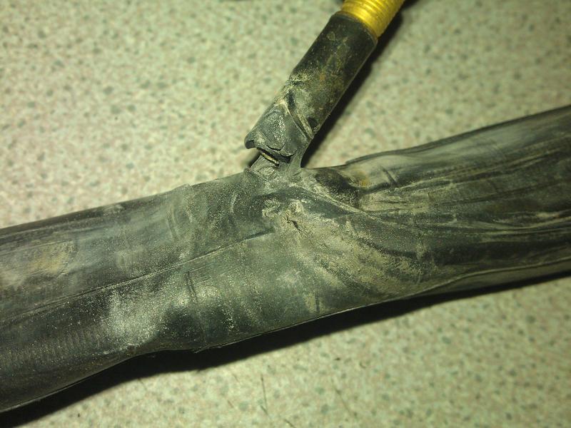 Bicycle tyres and tubes - fitting, issues and caveats 5